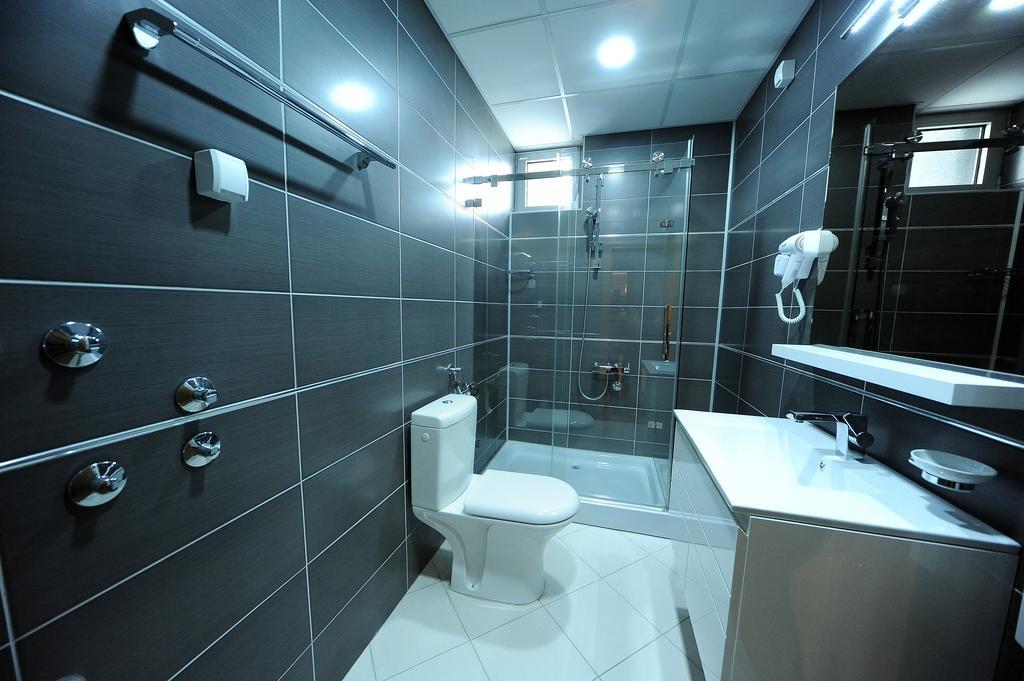 Garni Uni Elita Lux Hotel Ni Szoba fotó